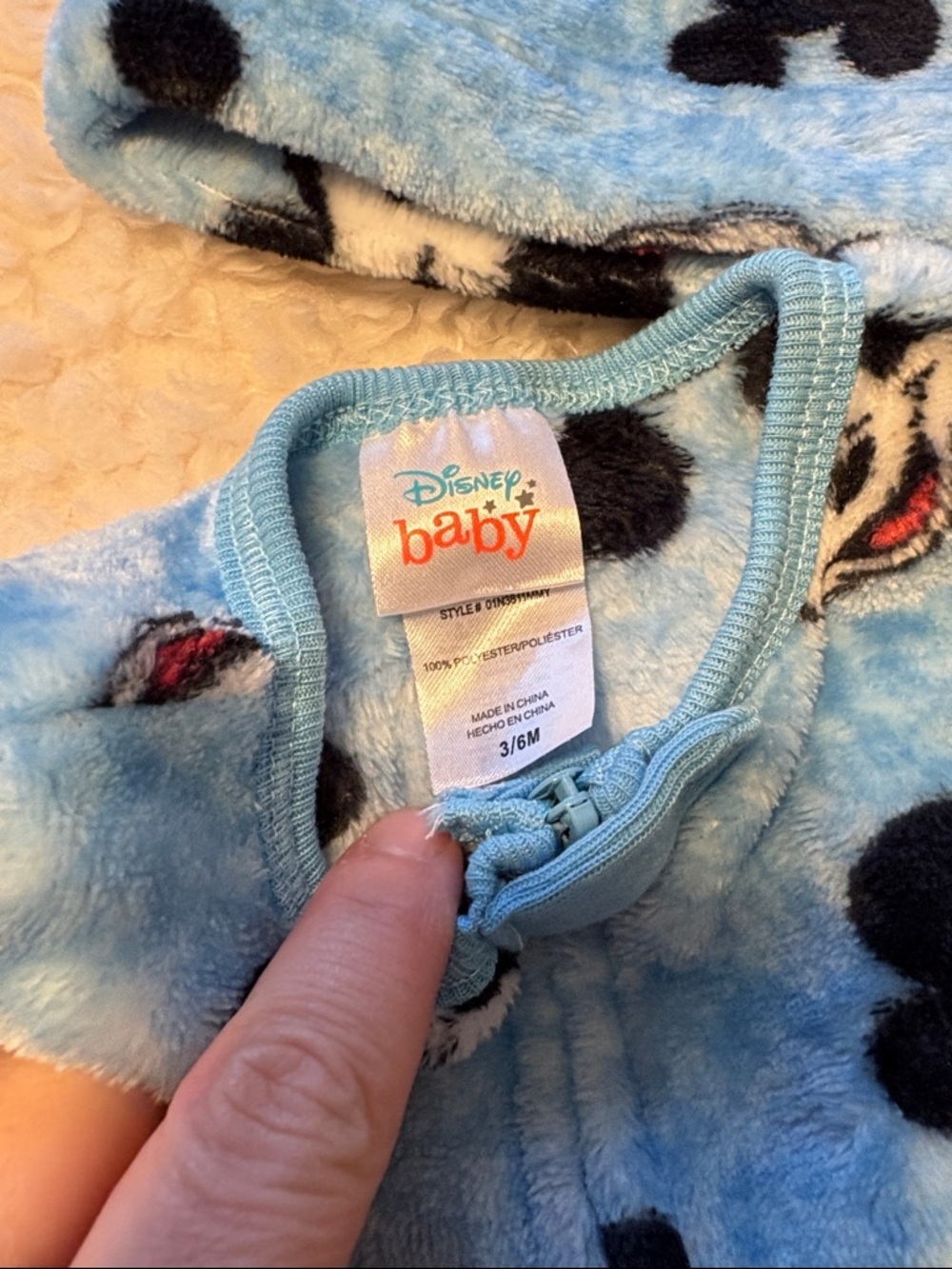 Disney baby Plush Blue Mickey Mouse Soft One-Piece with Hat and Blanket 3/6M - Picture 4 of 11